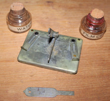 Load image into Gallery viewer, Vintage Keystone Film Splicer No. 734 In Original Box Movie