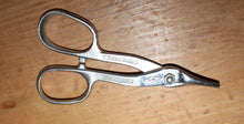 Load image into Gallery viewer, DIAMALLOY-DULUTH DS-7 SHEARS TIN SNIPS / 7" LONG / USA MADE