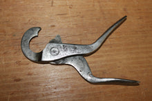 Load image into Gallery viewer, Vintage Vacuum No. 14 Steeldraulic Pliers – brake Adjustment pliers