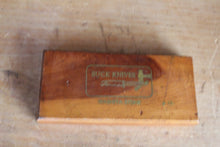 Load image into Gallery viewer, Buck Knives Washita Stone #134 Oil Knife Sharpening 5"