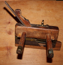 Load image into Gallery viewer, Antique Screw Arm Plow Plane – CROW Canterberry - circa 1847-1915