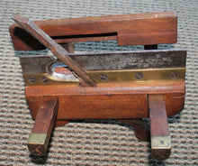 Load image into Gallery viewer, ANTIQUE Phoenix Factory Warner & Driggs SCREW LOCK PLOUGH PLANE