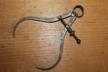 Load image into Gallery viewer, Vintage Pair of COOPER &amp; SONS SHEFFIELD England Calipers 5&quot; length inside
