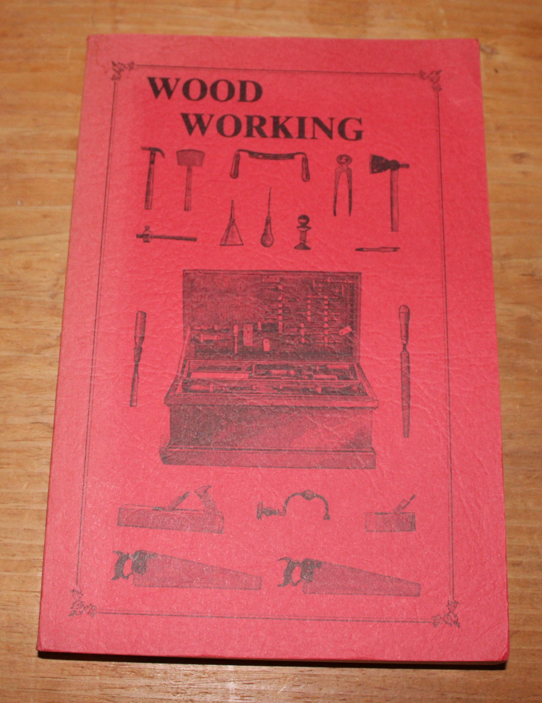 Wood Working The Handyman’s Book – Paul N. Hasluck