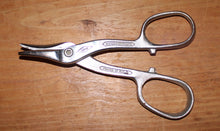 Load image into Gallery viewer, DIAMALLOY-DULUTH DS-7 SHEARS TIN SNIPS / 7&quot; LONG / USA MADE
