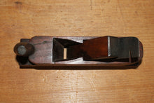 Load image into Gallery viewer, Antique Unmarked Wood Horn Handle Block Plane 8 1/4&quot;
