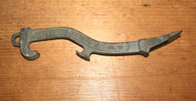 Load image into Gallery viewer, FIREMAN&#39;S HYDRANT MULTI TOOL No. 10 MFG AKRON BRASS CO WOOSTER OHIO VINT.ORIG.
