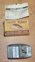 Load image into Gallery viewer, Vintage Select Planner Product Razor Blade Tool in Box &amp; Instructions

