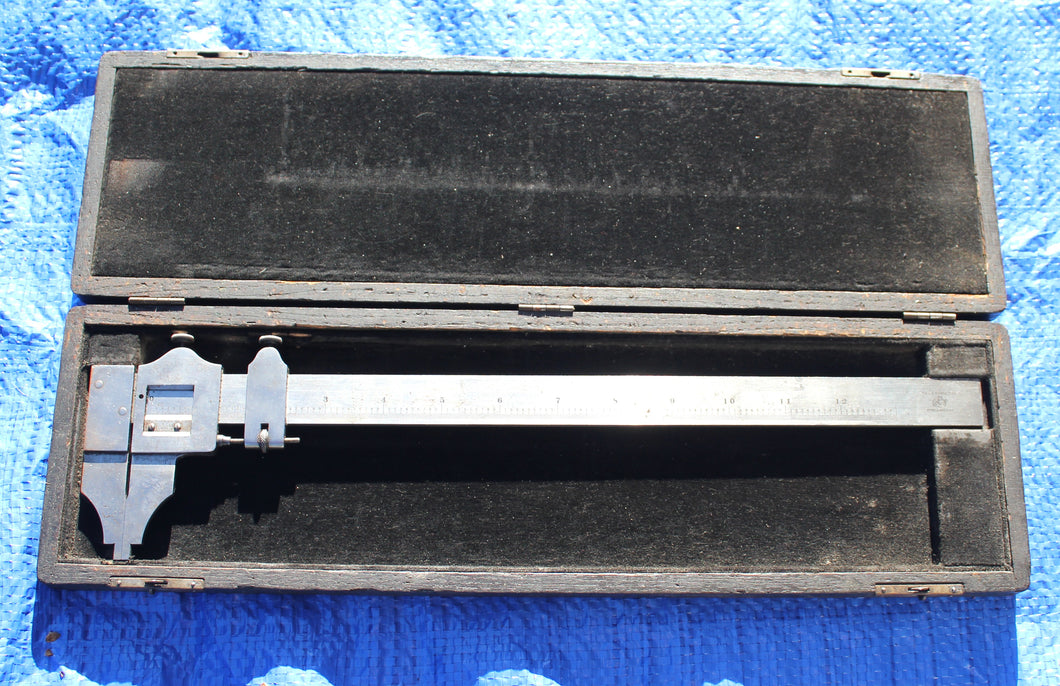 Starrett No. 122 Vernier Caliper Gauge 12-inch Vintage