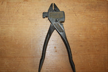 Load image into Gallery viewer, Vintage Eifel-Flash Geared Plierench Sliding Jaw Pliers (USA)
