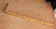 Load image into Gallery viewer, Special-purpose U.S. Customs gauging rule manufactured by Lutz
