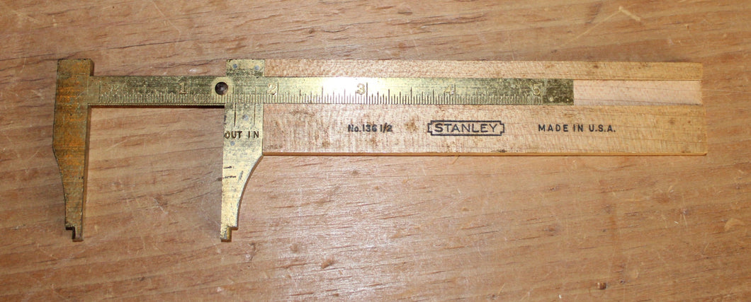 Clean Vintage Antique Stanley Sliding Caliper No. 136 1/2 Rule Ruler