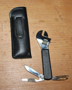 BROOKSTONE Wrench Muti-tool with Case