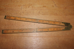 Fine + Vintage STANLEY Ruler No. 82 Boxwood & Brass Folding Rule