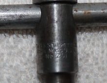Load image into Gallery viewer, Vintage Starrett No. 251 Steel Beam Trammel Machinist Tool
