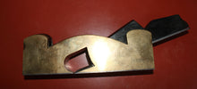 Load image into Gallery viewer, Slater Of London Brass Bull Nose Rabbet Plane - 1 1/2&quot; Wide 7 3/4&quot; Long
