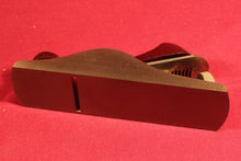 Load image into Gallery viewer, Vintage New Stanley 220 Block Plane In Original Box
