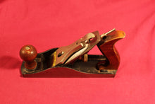 Load image into Gallery viewer, Vintage Stanley No.4 Smooth Bottom Wood Plane
