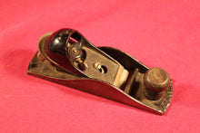 Load image into Gallery viewer, Vintage STANLEY No. 220 Block Plane Woodworking Tool With Original Box Canada
